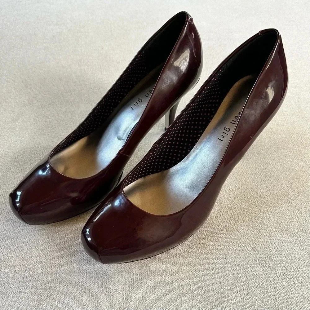 Madden Girl Getta wine patent leather pumps. Size 9.5